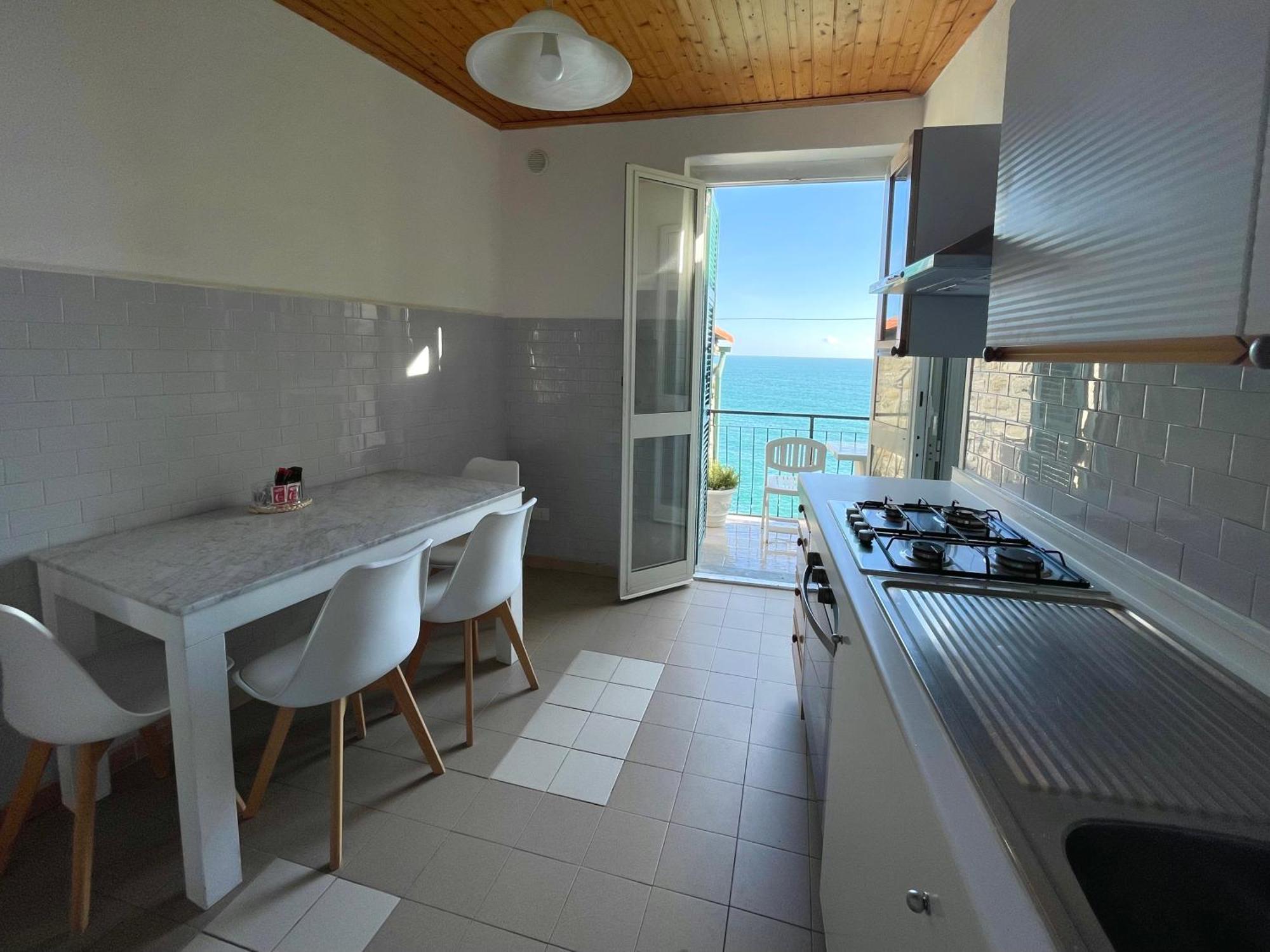 Families Or Groups 3 Terrazzi Apartment On Sea W Ac Vernazza Exterior foto